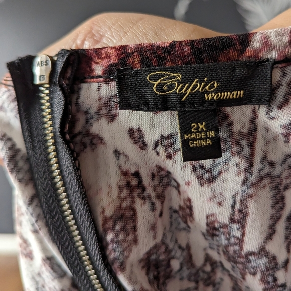 Cupio Woman Dress - Picture 12 of 12